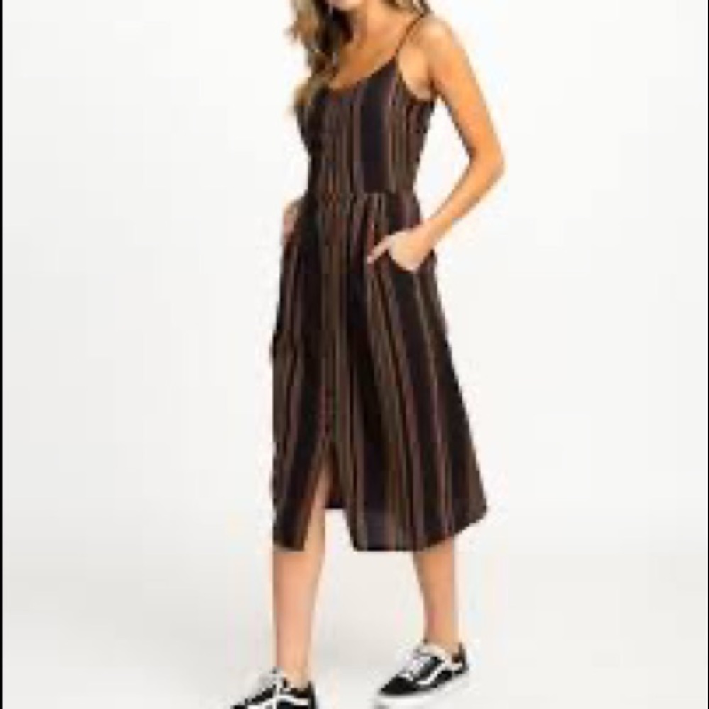 Rvca Medway Striped Midi Dress w/ pockets 🌵